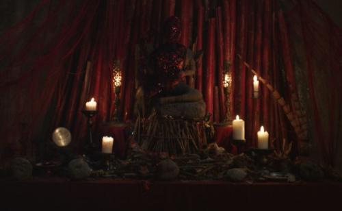 『神社 悪魔のささやき』場面写真