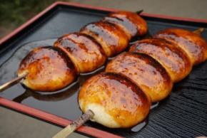 群馬のソウルフード「焼きまんじゅう」がテーマの「焼きまんじゅうフェス」を仕掛けるJINS