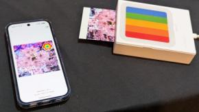 Polaroidが正方形に出力できるモバイルフォトプリンター「Hi-Print 3×3」のクラファン開始　スマホの写真をプリントしてみた