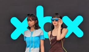 「若い世代のための初めてのARグラス」 XREALがサブブランドから黄色いケーブルで軽くてお手頃価格な「xbx a01+」を発売