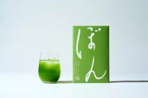 緑茶をイメージする人が多いグリーンティーだけど京都では抹茶+砂糖なのだ