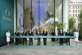 IQOS初のグローバルフラッグシップが銀座に誕生、日本の自然美と匠の精神を取り入れた新店舗を公開