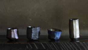まるで一点ものの陶芸作品。ロケット部品も手掛ける匠が削り出す、チタン製の極上酒器。
