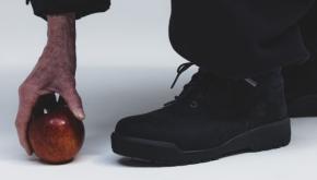 ティンバーランド名作フットウエアをビームスが別注。福岡の名店「APPLE BUTTER STORE」も加わって完成した黒のフィールドブーツにご注目。