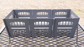 サンゾー工務店の焚き火台RODANシリーズに、BBQグリルにも◎な新作が仲間入り。サンマも焼ける横長モデル。