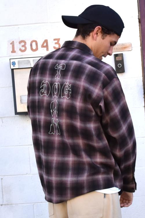 DOG TOWN シャツ