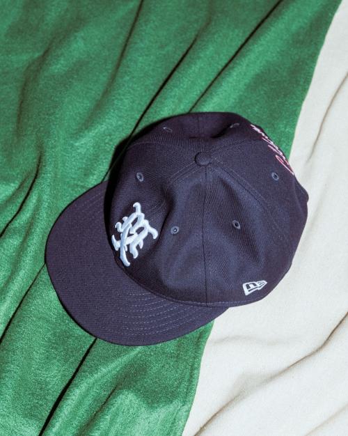 NEW ERA×©SAINT MxxxxxxのCAP
