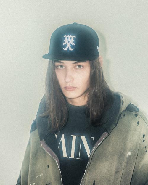 NEW ERA×©SAINT Mxxxxxxのモデルカット