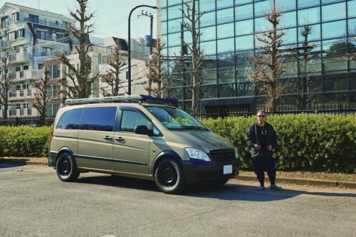 メルセデスベンツ V350 OWNER：八島宏之／Godisru 代表　購入：2022年／中古車販売店