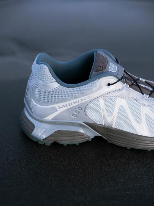 Salomon Exclusive XT-WHISPER