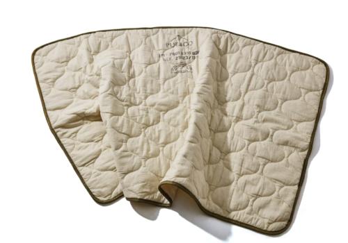 PUEBCO VINTAGE PARACHUTE LINE QUILTED BLANKET