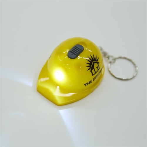 WHATNOT WHATNOT×THE DIY DEPOT ヘルメットキーホルダー