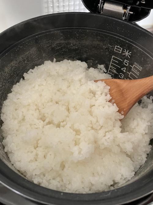 「カセットガス炊飯器“PROGOHAN”」で炊き上げたお米。