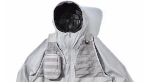 コンビアップシステムを採用した、ダイワ247のデタッチャブル機能服。