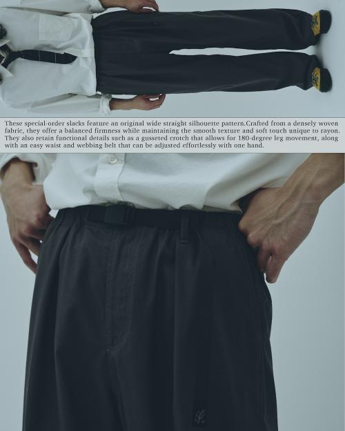 Gramicci×JOURNAL STANDARDのストレート タック スラックス