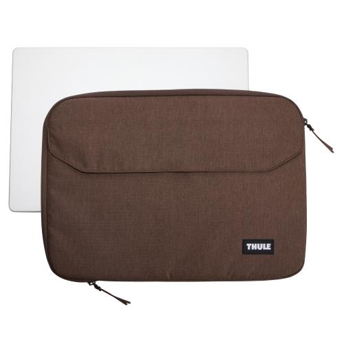 スーリー リソス PC保護スリーブ茶色