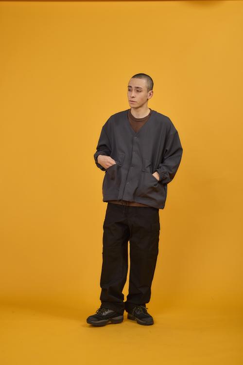 COMMON EDUCATIONの4 Pocket Cardigan