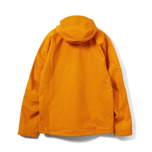 BEAMSとARC’TERYXのBETA JACKET