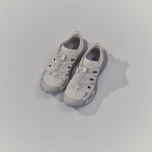 THE NORTH FACEのVECTIV Breeze 2
