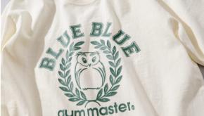 まるで古着のような風合いが◎。ジム マスターとブルー ブルーが共作したカレッジTシャツをチェック！