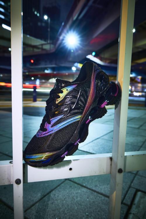 MIZUNOのWAVE PROPHECY LS