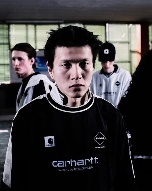 Carhartt WIP×F.C.RealBristolのLOOK