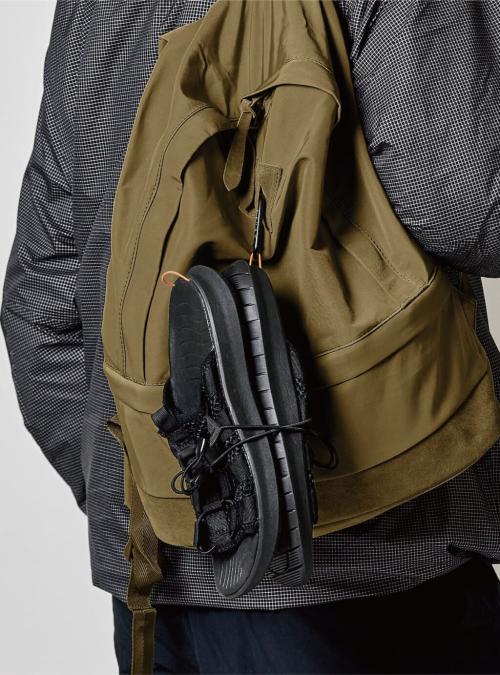 BUMPY PACKABLE