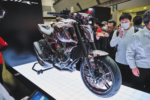 MOTORCYCLE STYLE SAMPLE