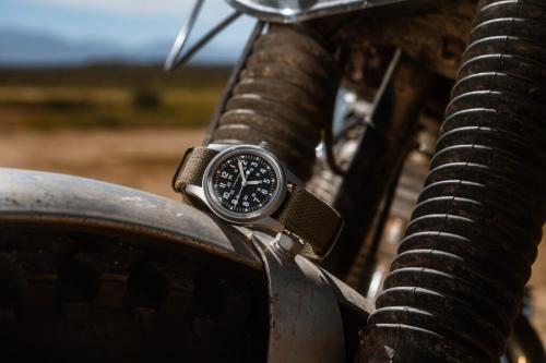 カーキ フィールド メカ 36mm ジャパン エディションイメージ