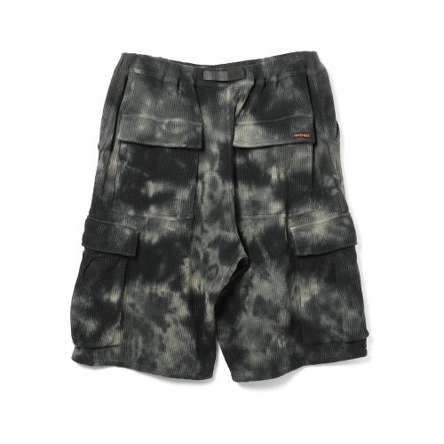 BEAMS×GramicciのWaffle Cargo Shorts