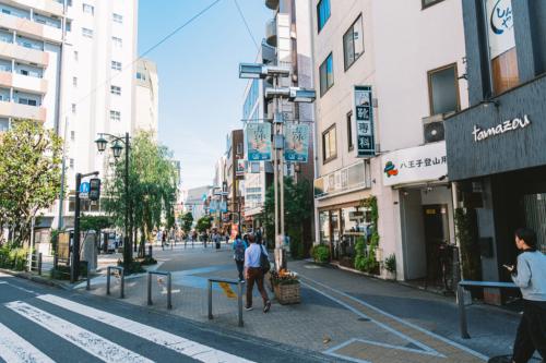八王子駅北口ユーロード西放射線通り