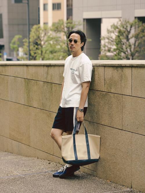 JOURNAL STANDARD×SALVAGE PUBLICのTシャツ