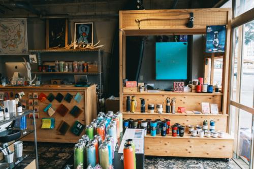 沖縄・宜野湾のアウトドアショップ「narrative outdoor supply」