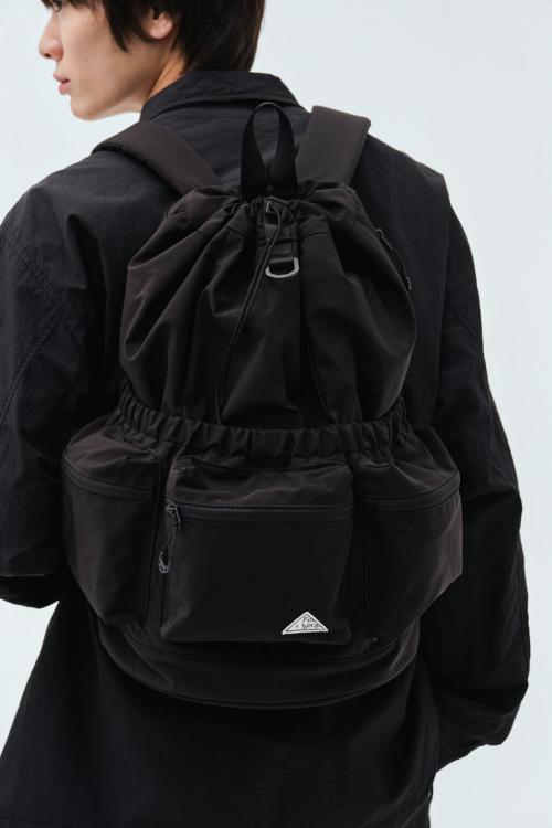 Found Pocketバックパック