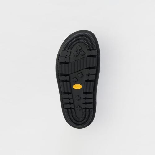 U.F.O(Unidentified Footwear Object)