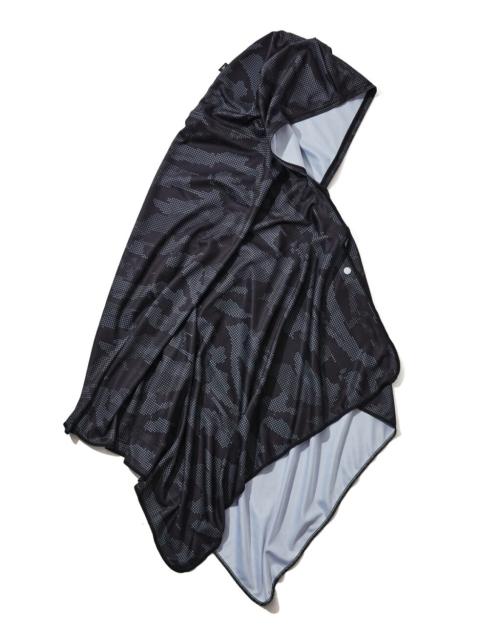 MIZUNO<br /> Ice Touch × Cool Hold Hooded Cooling Towel　￥3520（ミズノお客様相談センター）