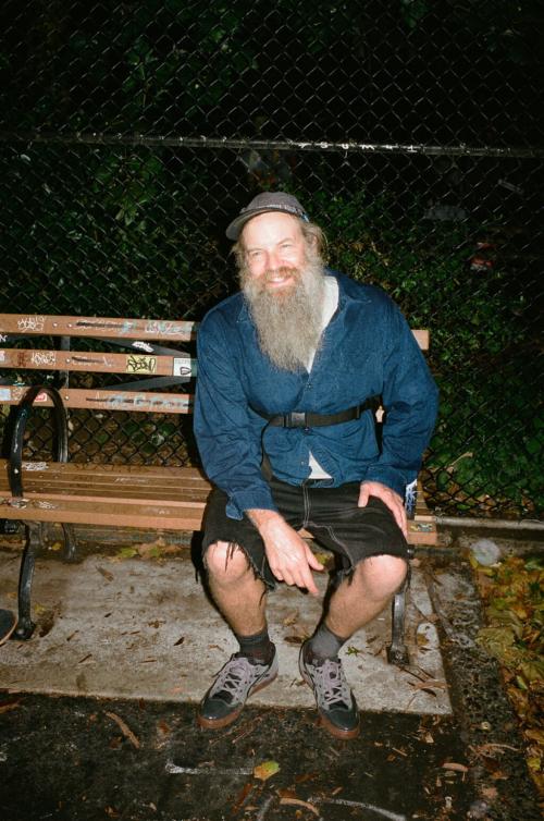 フォトグラファー／フィルムメーカーの Peter Sutherland