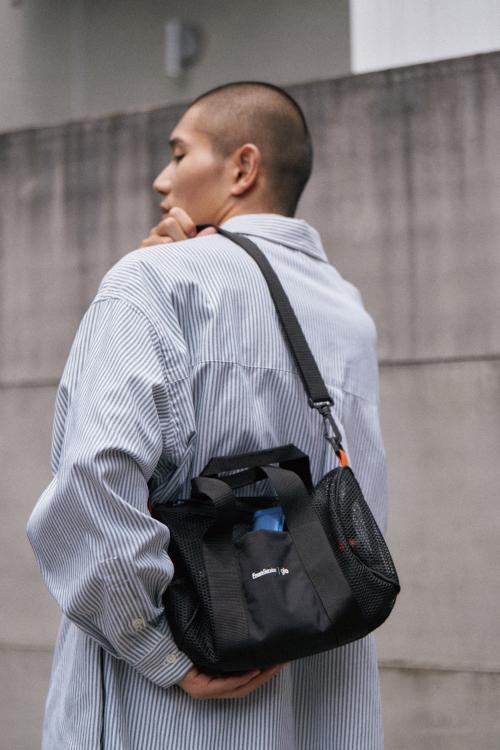 glo™×FreshService Mesh Mini Duffle Bag