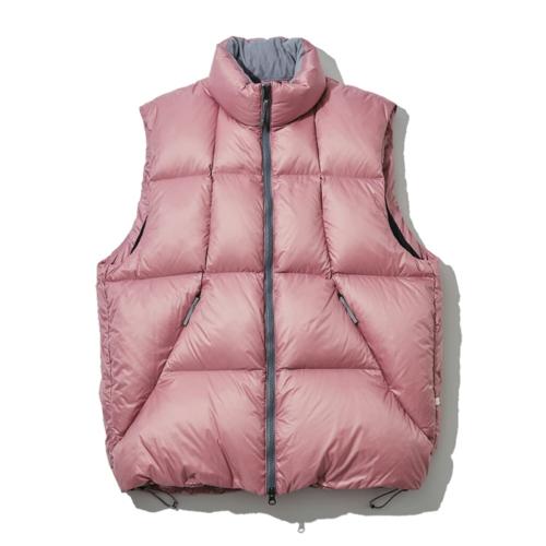 クリスタライト ダウンベスト　￥59400