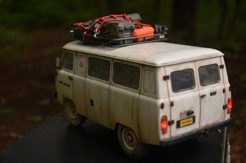 WPL JAPAN C104 1/12 RTR（UAZ-452）カスタムイメージ