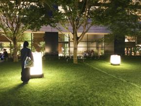 三井物産ビル Otemachi One みなも花灯り by 越智康貴 6/8~7/31 で ART BREAK◎ 光 アート 花の癒やし空間へ☆ 7月毎週木曜夕夜は森のなかでグルメ&音楽といっしょに♪