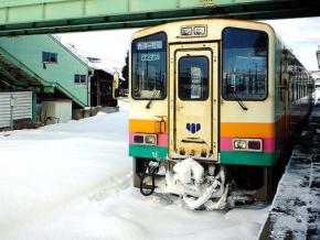 山形鉄道がJR東日本キハ110系気動車を3両 譲受 既存の YR880形を置き換え 18m級から20m級へ 室内空間増の見込み 保有量数を減らすか?