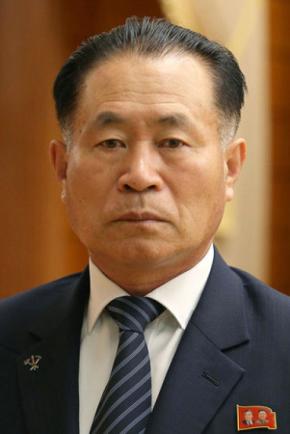 軍機械化部隊が砲撃競技=北朝鮮