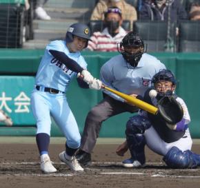 エースのために＝近江打線、一挙５点―高校野球