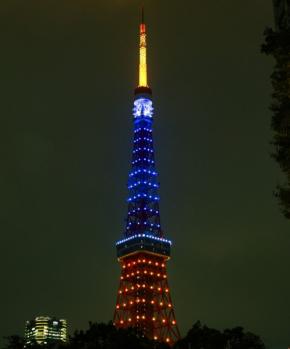 東京タワーが東通グループカラーにライトアップ!関西への初進出や「TOTSU PREMIUM」第2弾が発表