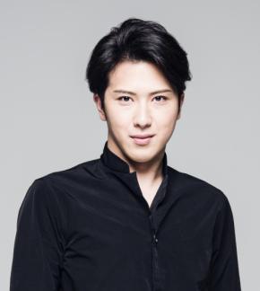 池江璃花子の不屈の魂、尾上松也の探求心!「SUITS OF THE YEAR 2025」で輝かしい功績を表彰