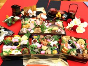 ローソンストア100の選べるおせちがさらに自由に！100円台から中華・洋食入り全43品を展開