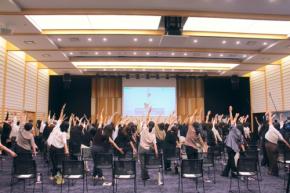 就業時間内に20分の運動！働く女性の健康を支える「Wellpathy」が武蔵野銀行で始動