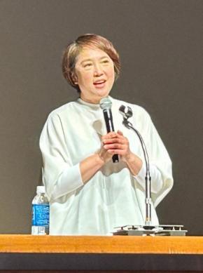 「私のようにならないで」 原千晶さん、子宮頸がん経験を語る
