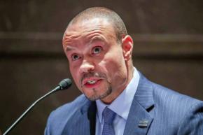 エプスタイン事件で揺れるトランプ政権 FBI副長官が辞任検討か